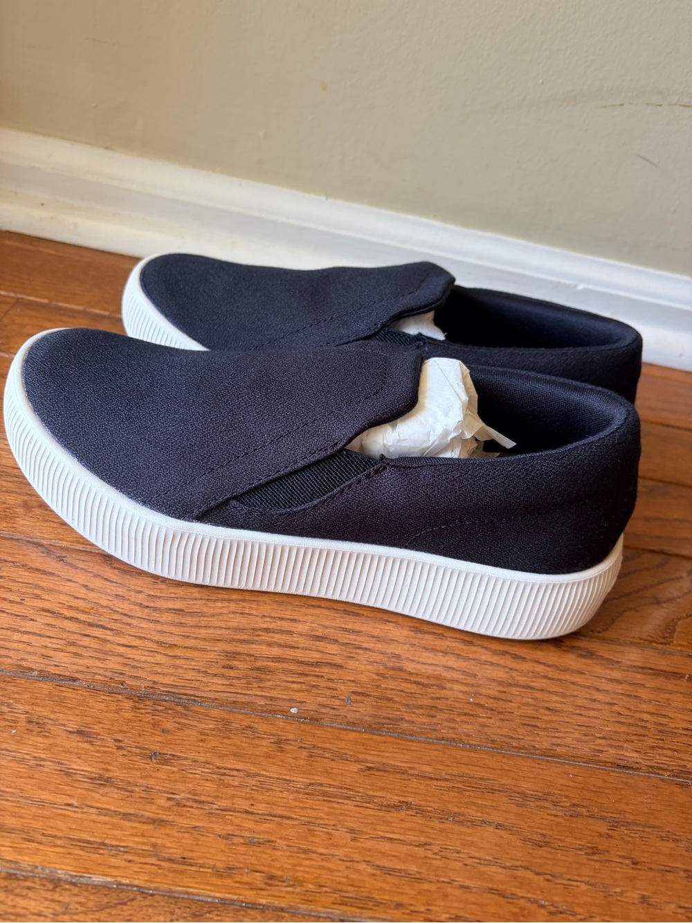 allbirds womens Slip-On Sneakers - Black with White Sole lounger lift